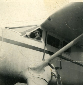 SAUNIE GRAVELY, pilot & owner of this Stinson Gullwing Reliant
