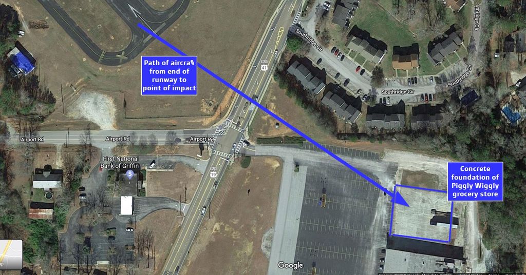 Aerial with an overlay-arrow extending from runway, across a road, through vacant parking lot to midnight impact into then-grocery store, now concrete pad. SOURCE: Google Maps.